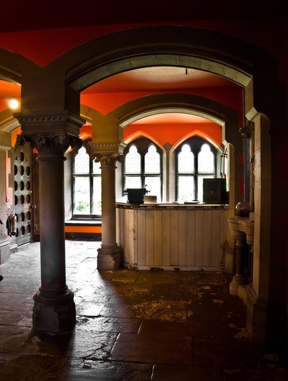 The Convent Hotel Stroud  Eksteriør billede