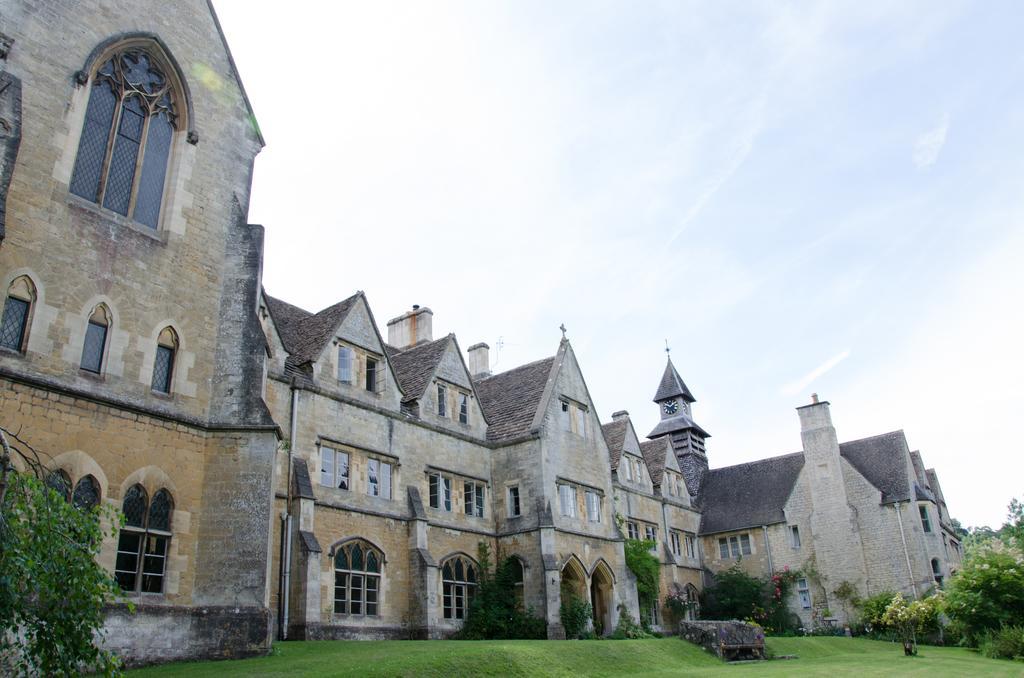The Convent Hotel Stroud  Eksteriør billede